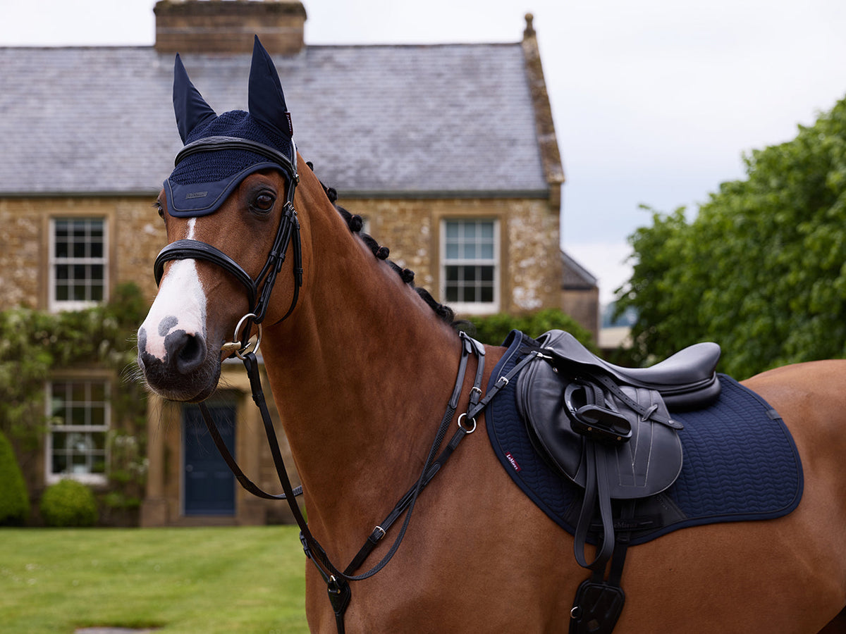 SS25 Essence Acoustic Fly Hood Navy