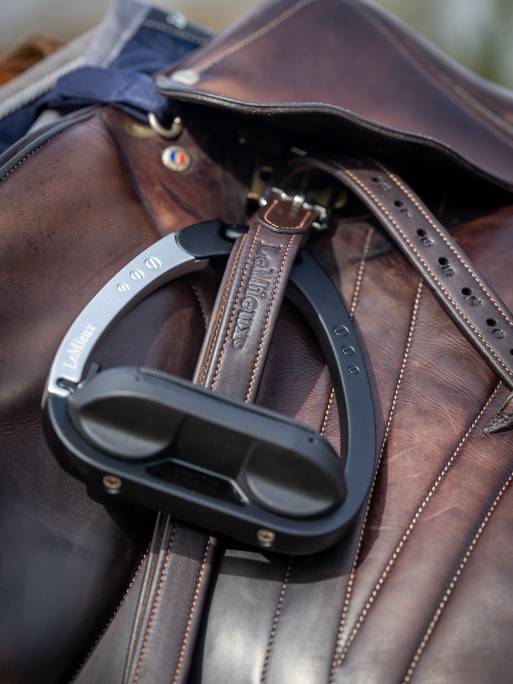 LM Vector Stirrup Leather