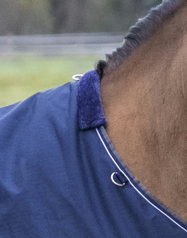 EQUITHEME Tyrex 600 D Turnout Täcke Navy/Grå