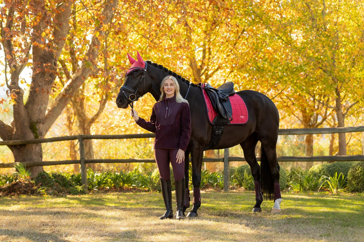 AW25 LM Loire Classic Dressage Square Cranberry
