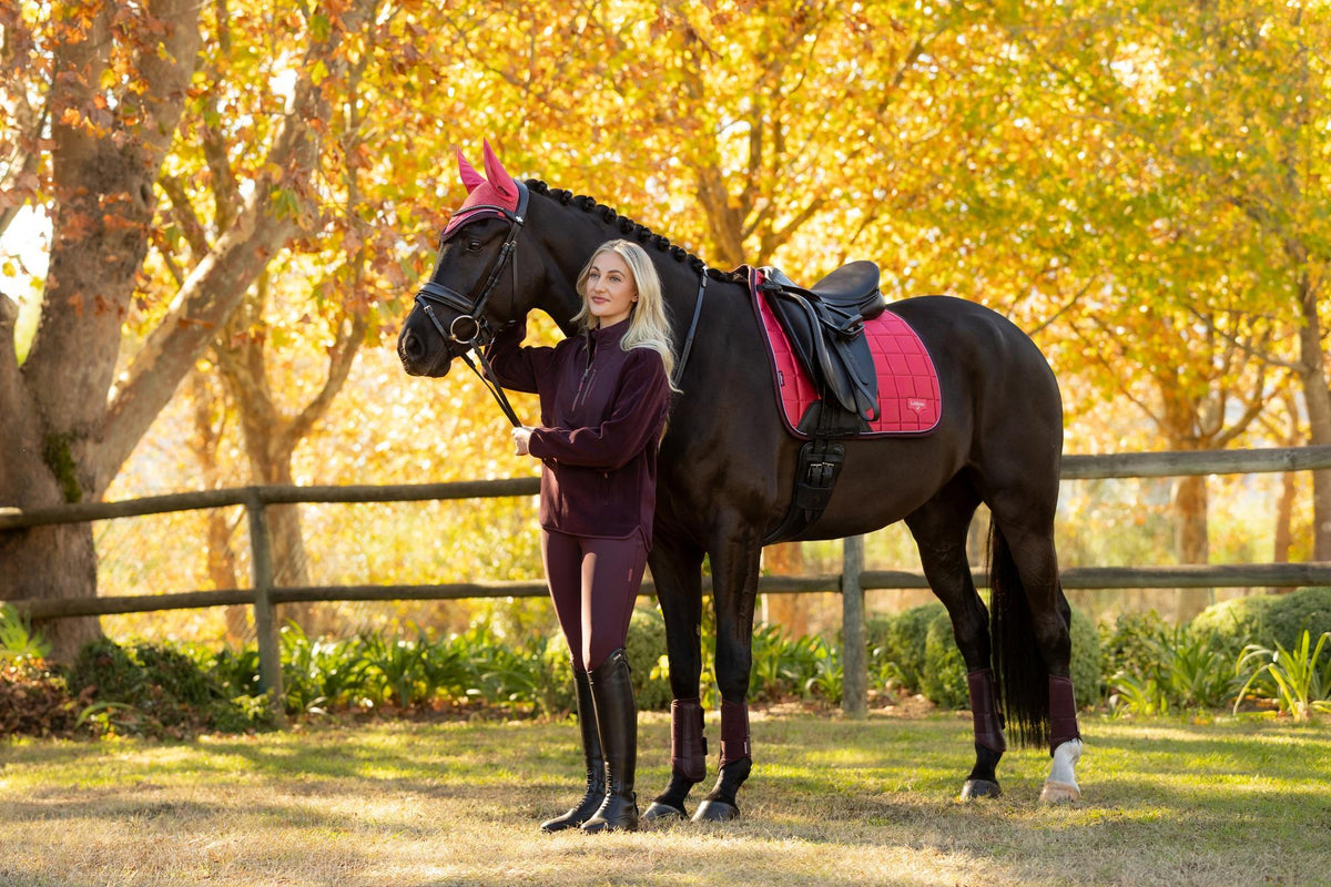 AW25 LM Loire Classic Dressage Square Cranberry